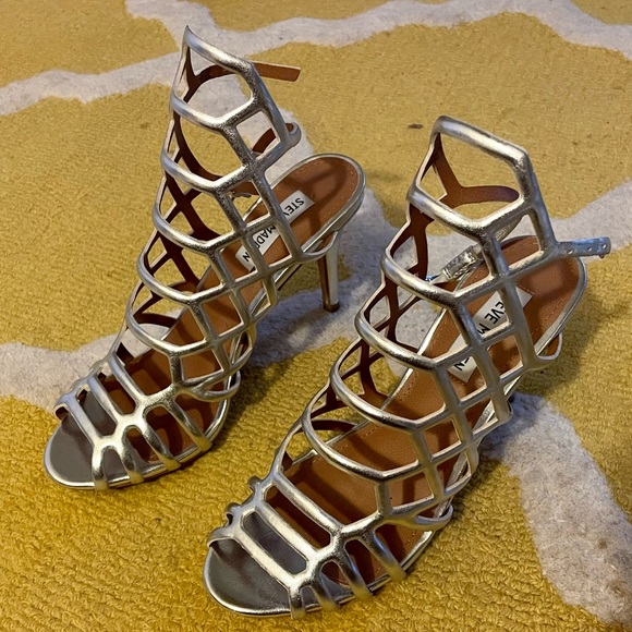 Steve Madden Shoes - Steve Madden Silver Heels